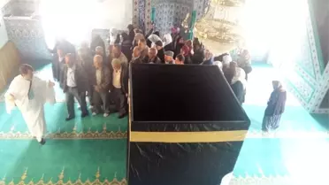 Hüyük'te Kabe Maketiyle Hac Eğitimi