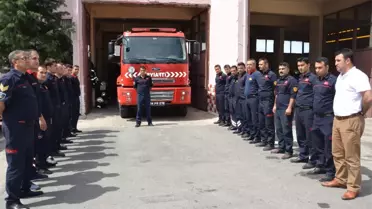 Itfaiyecilerin Dualı Nöbet Değişimi