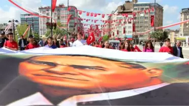 Sivas'ta 19 Mayıs Törenle Kutlandı
