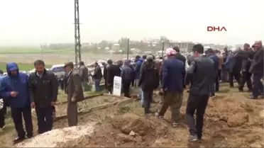 Yüksekova'da Yıldırım Can Aldı