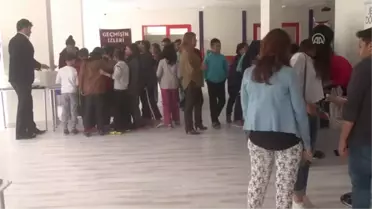 2,4 Milyar Yıllık 'Siyanobakteri Fosili' Sergilendi