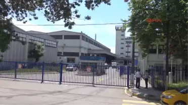 Çayırova'da Cam Elyaf Fabrikasında Yangın Ucuz Atlatıldı