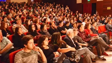 Uşak Üniversitesi Tiyatro Topluluğu'ndan 'Vişne Bahçesi'
