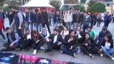 CHP'li Gençlerden Gülmen ve Özakça'ya Destek