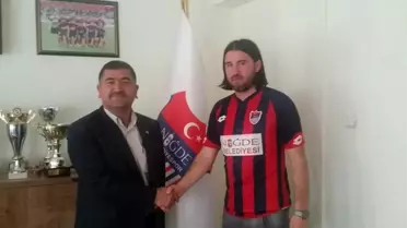 Niğde Belediyespor İç Transferde 5 Oyuncusu ile Tekrar Anlaştı