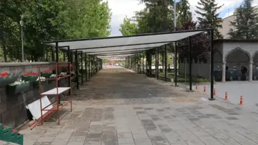 Seyyid Burhaneddin Türbesi Ramazan'a Hazırlanıyor