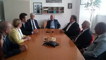 Bakan Müezzinoğlu Işçilerle Bir Araya Geldi