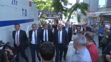 CHP'li Vekiller Kızılay'da Volta Attı