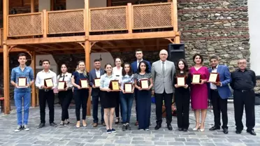 54'üncü Şiir İkindilerinde Genç Şairler Resitali
