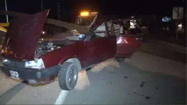 Tırın Dorsesindeki Tren Rayı Otomobili Kağıt Gibi Kesti