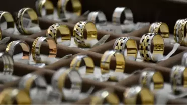 Kuyumculardan Düğün Sezonu İçin 10 Bin Alyans Modeli