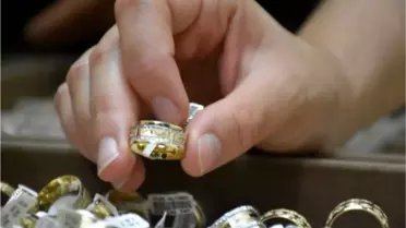 Kuyumculardan Düğün Sezonu İçin 10 Bin Alyans Modeli