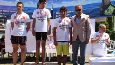 Şehit Polis Feti Sekin Yüzme Maratonu Datça'da Yapıldı