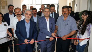 Hekimhan'da Ebruli Sergisi Açıldı