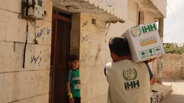 İhh'dan Kosovalı Gazi ve Şehit Ailelerine Gıda Yardımı