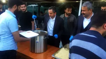 Başkan Sungur, İftarda Gençlerle Buluştu
