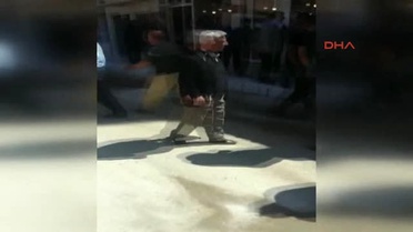Elazığ Kuyumcudan Altın Çalan Hırsızı Esnaf Yakaladı