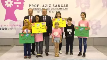 Nobel Ödüllü Sancar'dan Kız Çocuklarına Destek