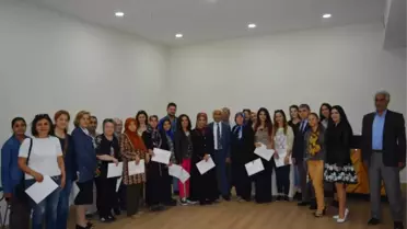 Kültür Merkezinde El Sanatları Kurs Bitirme Belge Töreni