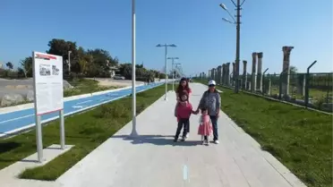 Üstü Sera, Altı Aratos'un Mezarı
