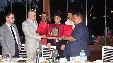 Kuveytli Milli Atletler Bursa'da İftar Yemeğine Katıldı