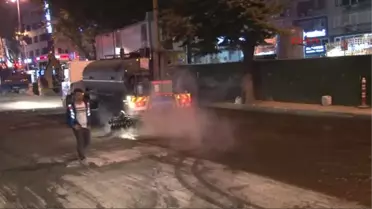 Beşiktaş'ta Çöken Yol, Çalışmaların Tamamlanmasının Ardından Trafiğe Açıldı