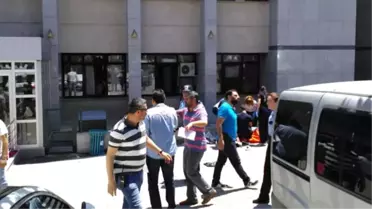 Denizli'de Adliye Önünde Dehşet: 1 Ölü, 2 Yaralı (3)