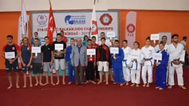 Başkan Albayrak, Balkan Ümitler Judo Şampiyonası'na Katıldı