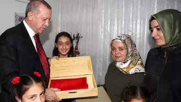 Cumhurbaşkanı Erdoğan Şehit Evinde İftar Yaptı