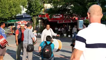 Ramazan Davulcularından 'Manili' İzin İsteği