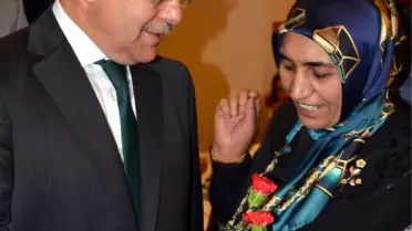 Bakan Akdağ, Aynı Gün İki İftar Programına Katıldı