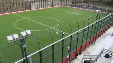 Görevlendirme Yapılan Akdeniz Belediyesinden Spor Tesisi Atağı