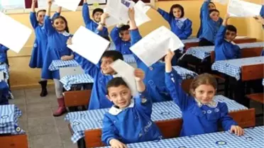 Okullarda Karne Heyecanı
