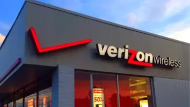 Yahoo Hissedarları Verizon'a Satışı Onayladı