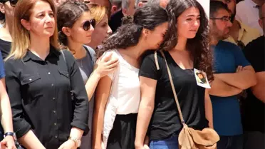 Aybüke Öğretmen İçin Tören Düzenlendi