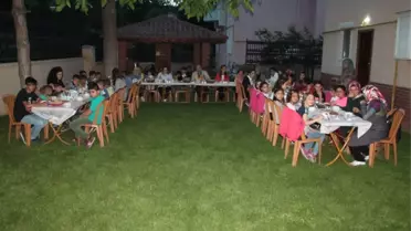 Kaymakam Üçer, Çocuklarla Birlikte İftar Yaptı