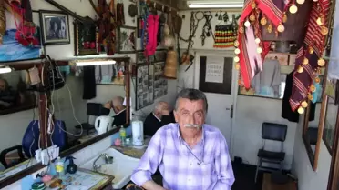 Berber Dükkanını Adeta Müzeye Çevirdi