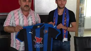 Karacabey Birlikspor Emre Akdağ ve Yasin Tosun'la İmzaladı