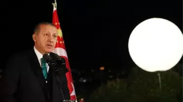 Cumhurbaşkanı Erdoğan Sanatçı ve Sporculara İftar Verdi