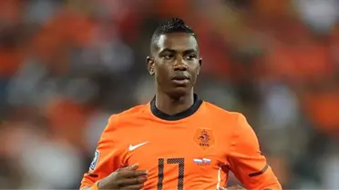 Medipol Başakşehir, Ünlü Futbolcu Eljero Elia ile Anlaşma Sağladı