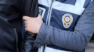 Otele Sahte Kimlikle Kayıt Yaptırınca Yakalandılar