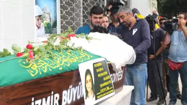 Minik Ceylin'in Tabutuna Gelinlik Serildi