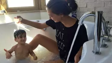 Neslihan Atagül, Son Paylaşımıyla Bebek Provası Yaptı