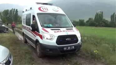 Köye Yıldırım Isabet Etti: 2 Ölü, 6 Yaralı (2)