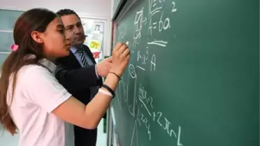 MEB, Öğretmenler İçin Yeni Bir Ödül Sistemi Hazırlıyor
