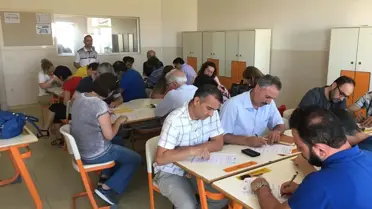 Yetenek Avcısı Öğretmenler İş Başında
