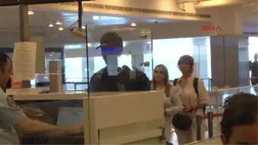Nabil Dirar, Fenerbahçe Ile Transfer Görüşmelerini Tamamlamak Üzere Istanbul'a Geldi