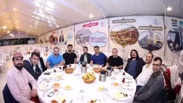 Basın Mensupları Sahurda Bir Araya Geldi