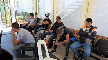Bayram Hayaliyle Umut Yolculuğuna Çıkmışlardı, Yakalandılar