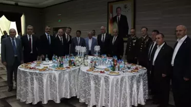 Manisa Protokolü Polisevinde Bayramlaştı